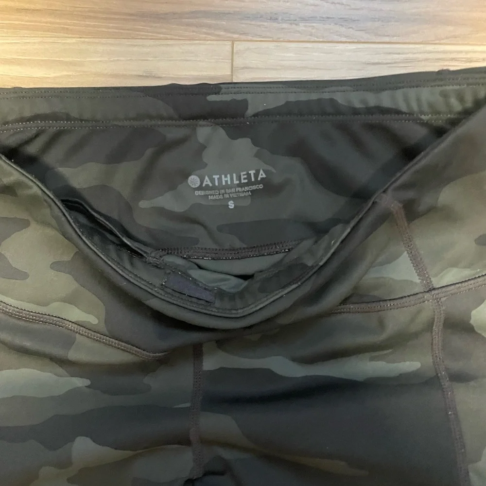 -Athleta 7/8 Contender Powerlift Tight Camo Leggings- - Picture 7 of 10